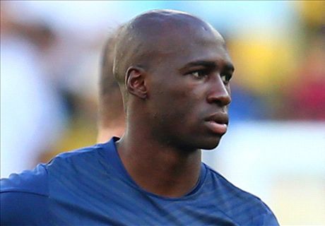 Mangala arrives for City medical