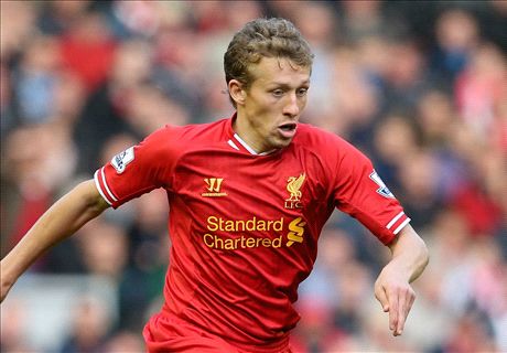 Napoli close in on Lucas Leiva loan