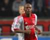 Thulani Serero extends his contract at Ajax until 2017