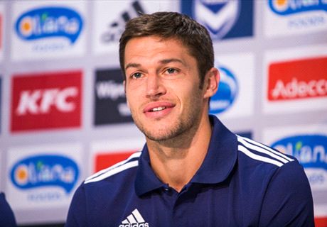 Oar sold A-League to Delpierre