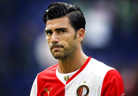 Official: Southampton sign Pelle
