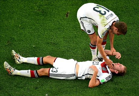 Fifa must change substitution laws