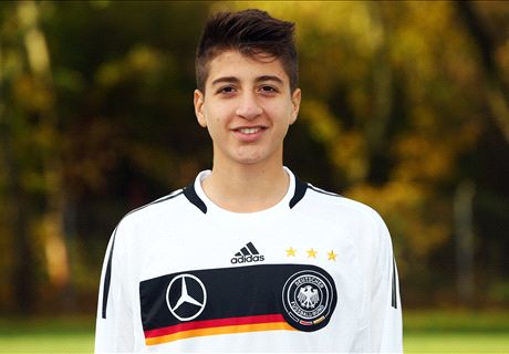 Arsenal take Barca starlet on trial