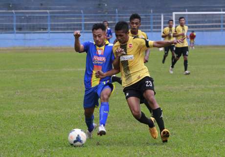 Arema Cronus Bungkam Persekam Metro FC