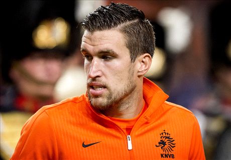 Van Gaal only wants Strootman