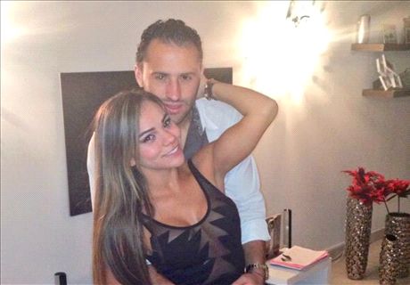 Tarjeta Rosa | Ospina & Jesica Sterling