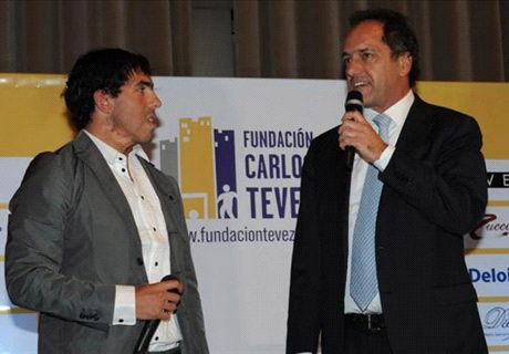 Tévez agradeció el apoyo por Twitter