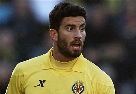 Tottenham weigh up Musacchio bid