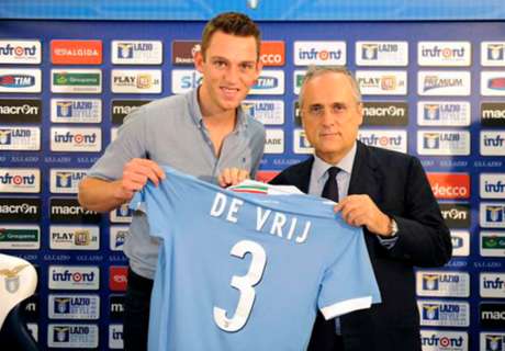 Strootman & De Jong Bujuk De Vrij Ke Italia