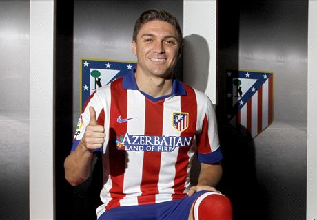 Milan, Siqueira e Douglas Santos