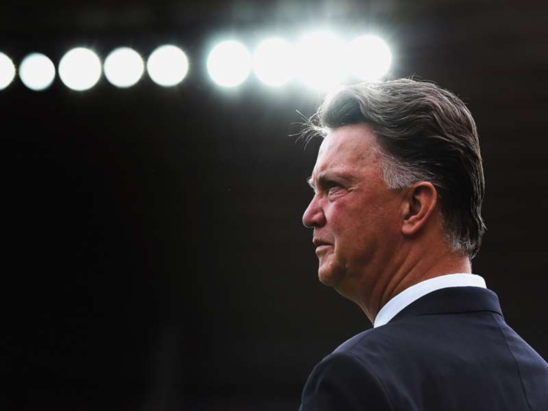 Man Utd can still win Premier League, insists Van Gaal