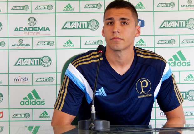 EXCLUSIVO: Tobio torce por retorno de Valdivia e elogia torcida do Palmeiras