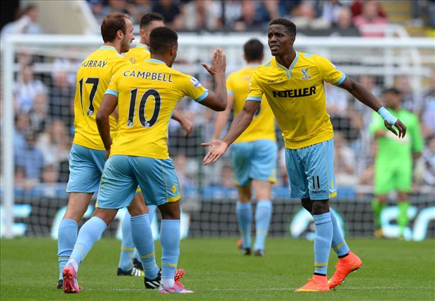 Newcastle 3-3 Crystal Palace: Zaha rescues late point on Warnock debut