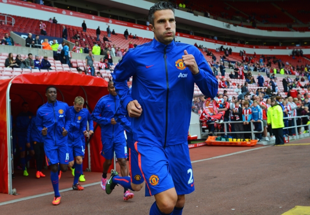 Van Persie excited by 'world class' Manchester United signings