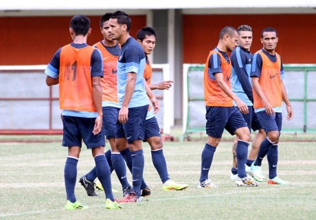 Oktober, Indonesia Baru Bisa Full Team