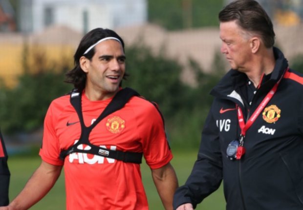 Falcao ya se entrena en el United