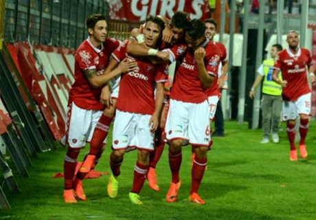 Perugia-Modena 2-0: Camplone è salvo