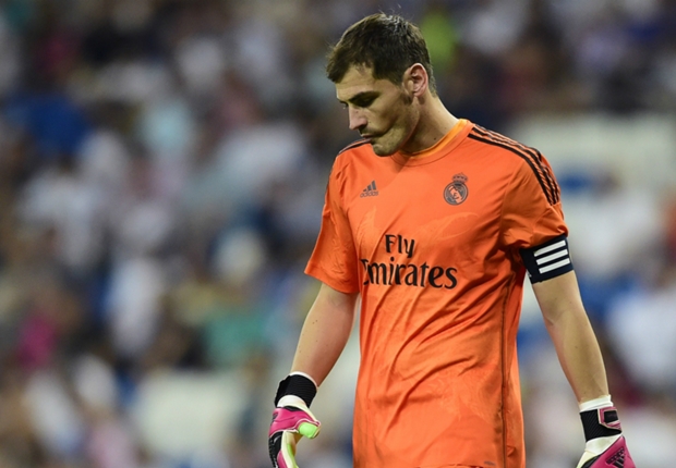 Boos make Casillas worse, says Camacho