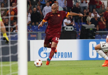 Roma, con Cole va via anche Maicon?