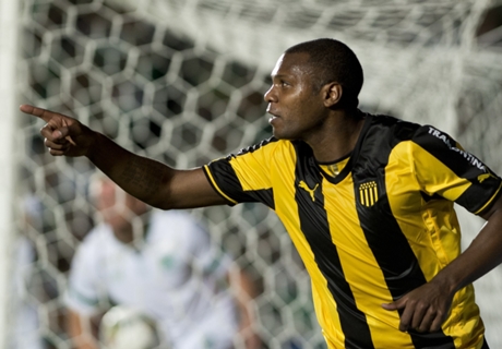 Peñarol jugará con Estudiantes
