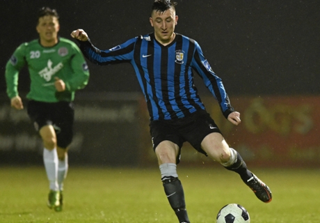 Drogheda sign Thornton and Brennan