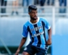 Em boa fase no Grêmio, Léo Moura retorna ao Maracanã: "Estou feliz de voltar"