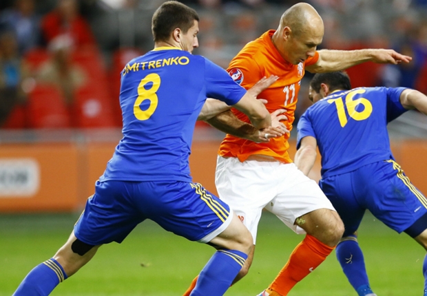 Netherlands 3-1 Kazakhstan: Oranje leave it late against minnows