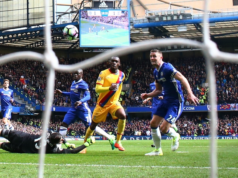 VIDEO: Did Peppa Pig predict Benteke's goal against Chelsea?