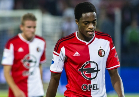 Terence Kongolo - le destructeur néerlandais qui pourrait dépasser De Vrij et Martins Indi