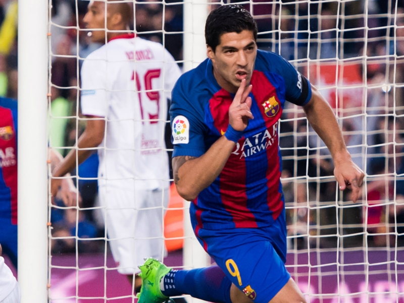 'The best number nine in the world' - Luis Enrique hails Barca star Luis Suarez
