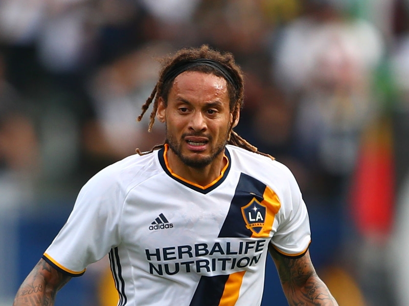LA Galaxy decline option on USMNT midfielder Jones in roster purge