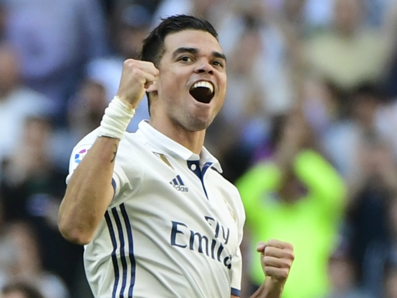 Le PSG fait face à une grosse concurrence en Europe mais espère une recrue avant la reprise