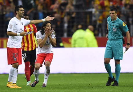 Lens 1-3 PSG: Three red cards
