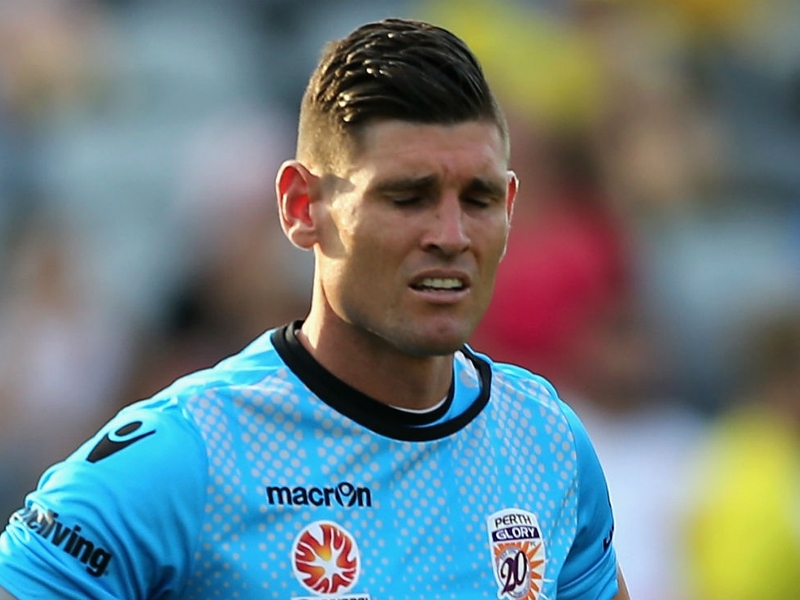 VIDEO: Perth man Reddy forgets he is a goalkeeper with incredible howler