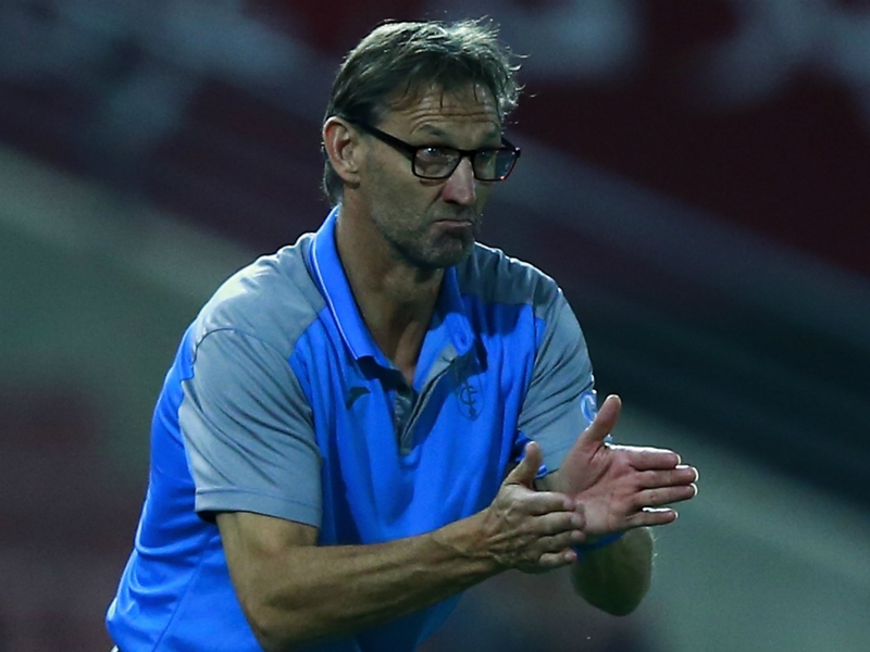 Adams's first Granada match ends in defeat