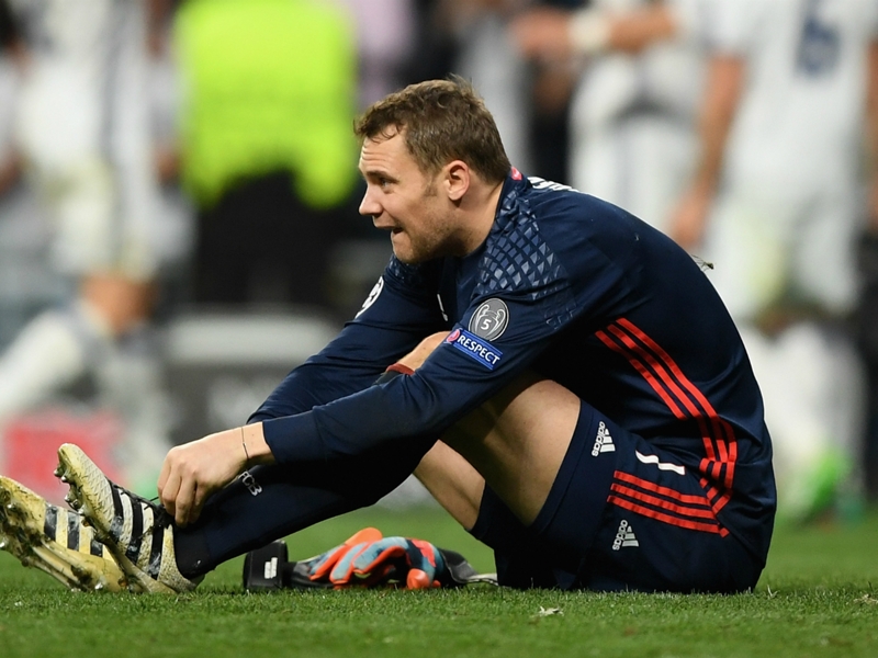 Blow to Bayern: Neuer could miss remainder of season with fractured foot