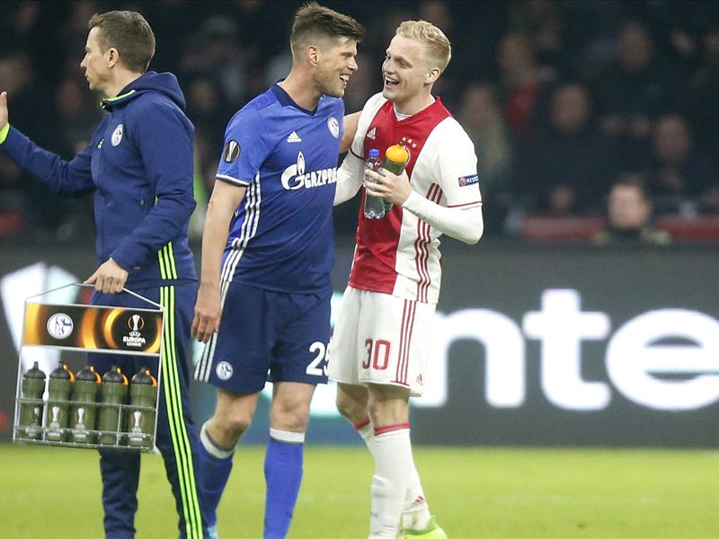 LIVE: Schalke vs Ajax