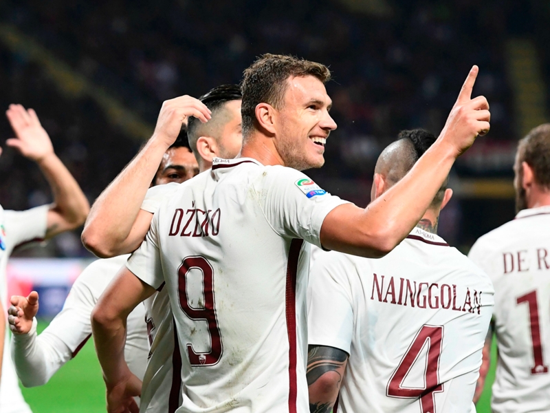 Dzeko hits historic goal mark for Roma