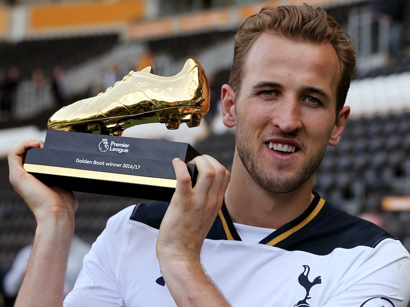 Golden Boot winner Kane 'one of the world's best' says Pochettino