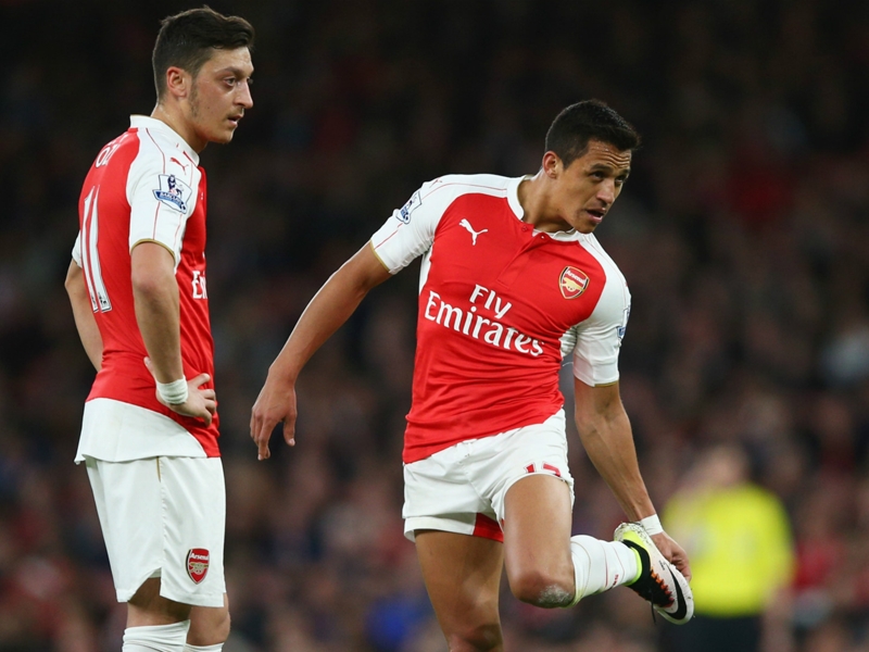 WATCH: Mesut Ozil and Alexis Sanchez in kung fu battle