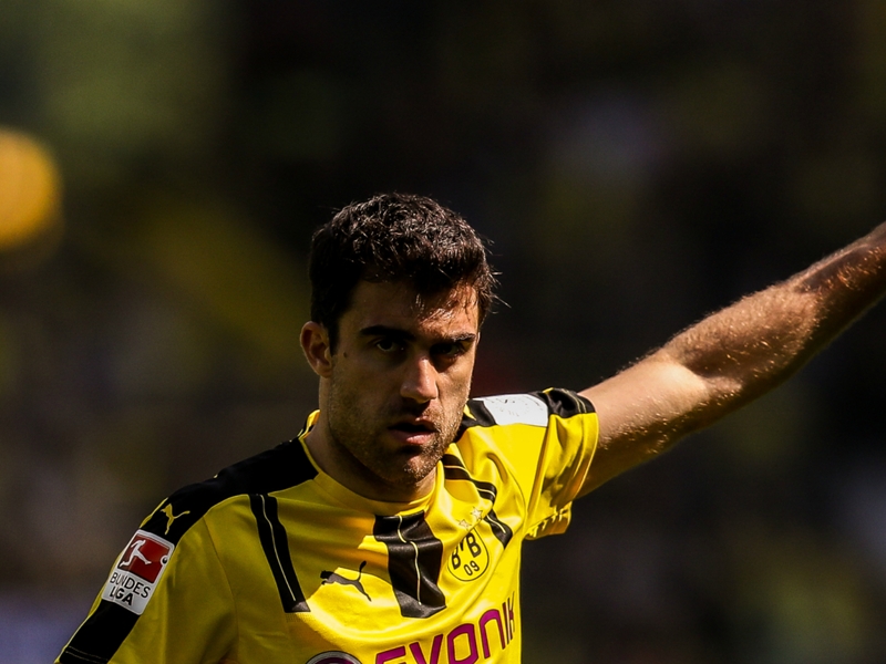 I really want a title - Sokratis hints at Dortmund departure