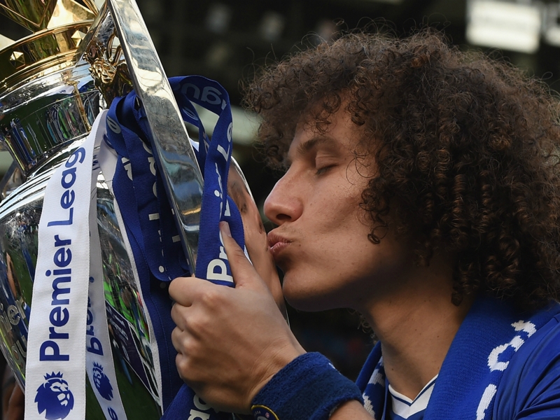 David Luiz 'took a risk and a pay cut' to return to Chelsea