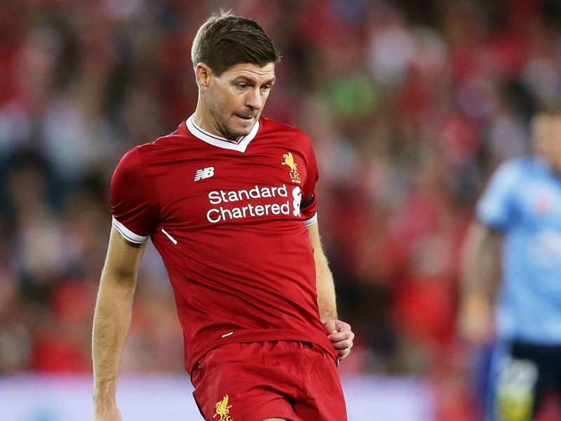 Gerrard to take on Man Utd again in Carrick's testimonial