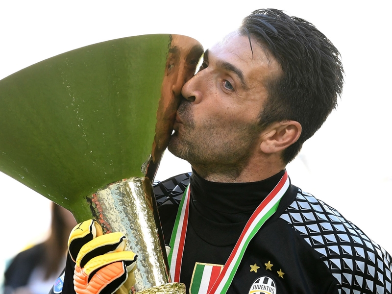 Buffon deserves Ballon d'Or for current form, not past achievements - Chiellini