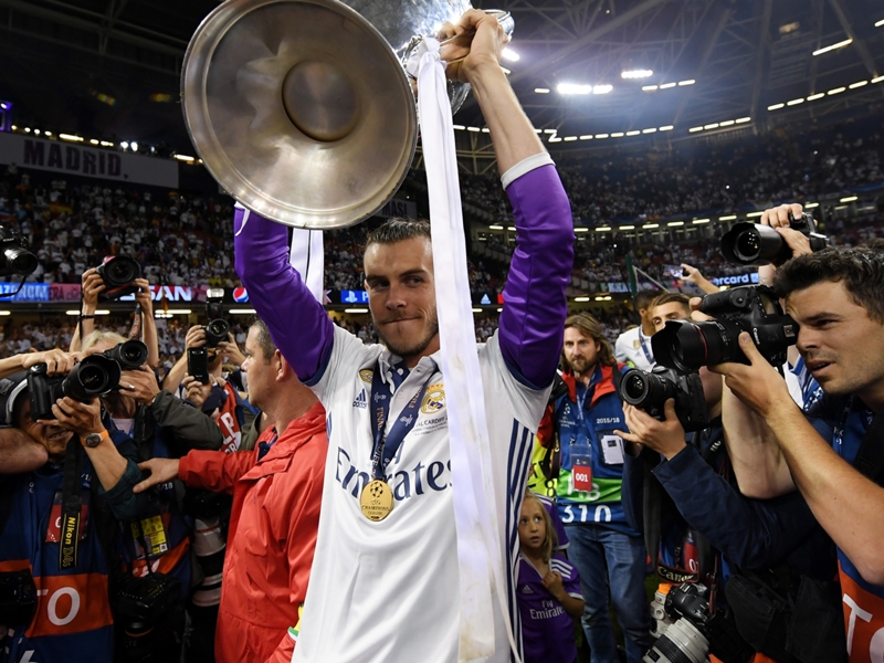 Man Utd target Bale commits to Real Madrid after 'incredible' Champions League triumph