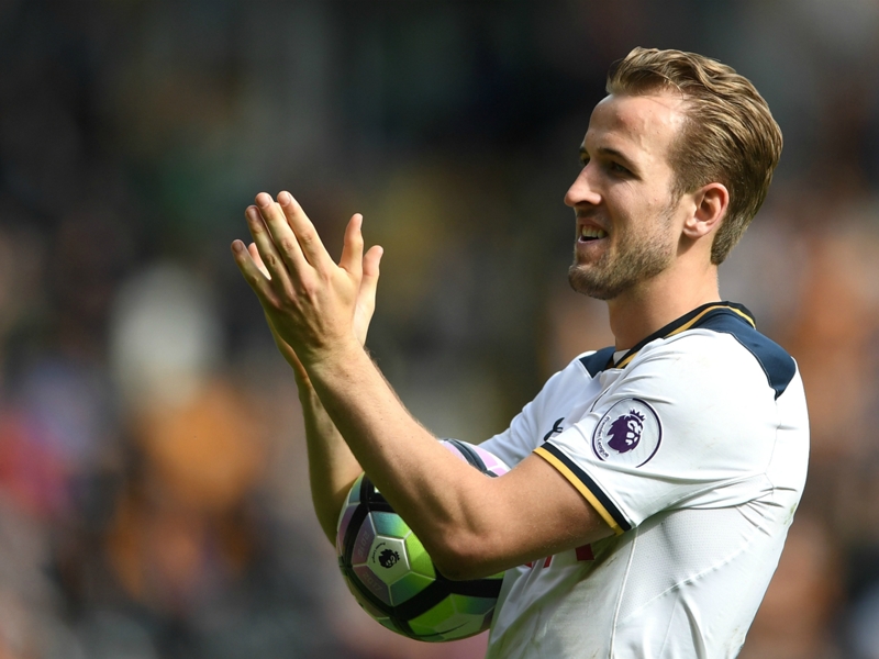 Kane wants to lead England in Rooney's absence