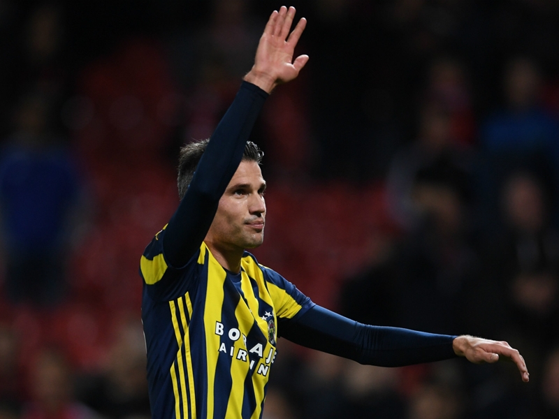 Chinese Super League club deny Van Persie approach