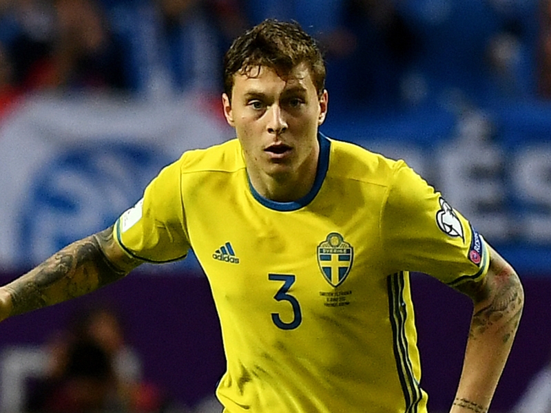 Lindelof has done 'absolutely nothing' in football! - Ex-Man Utd midfielder