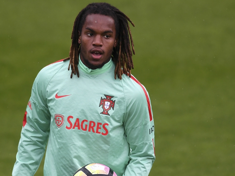 Bayern confirm AC Milan interest in Renato Sanches, silence Alexis Sanchez talk