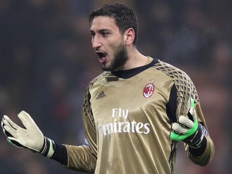 'Donnarumma 1-0 Haters' - Raiola taunts AC Milan fans after goalkeeper backs agent